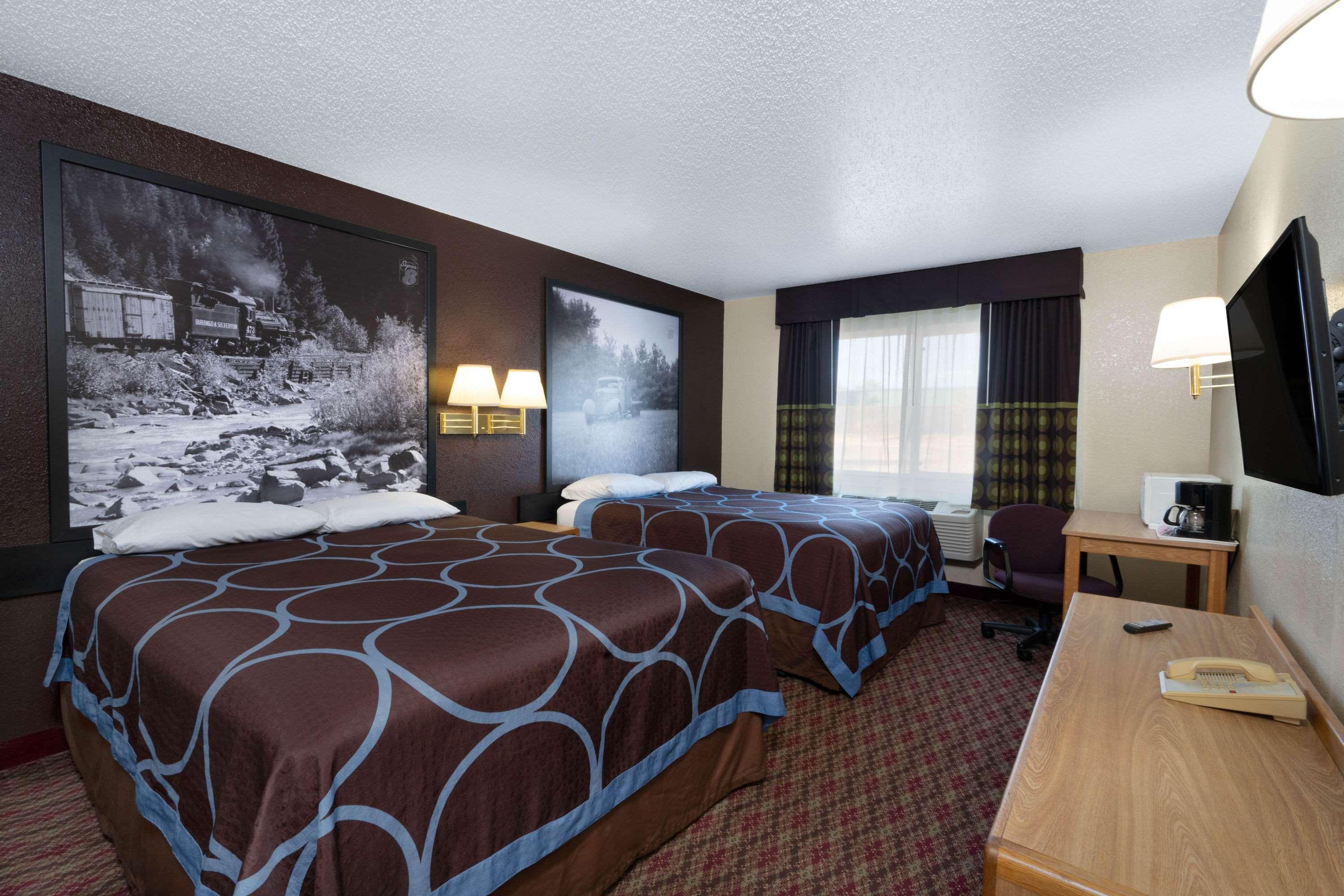 Hotel Super 8 By Wyndham Fountain Esterno foto